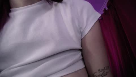 Isabella  online show from October 10, 2025, 10:36 am