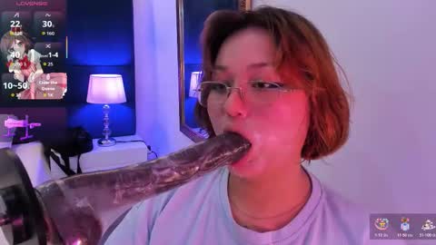 Isa online show from October 17, 2025, 10:34 pm