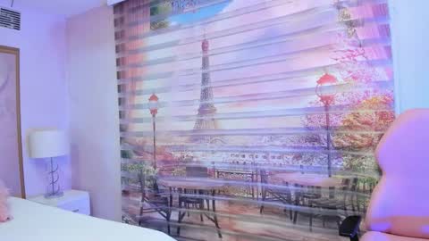    online show from September 30, 2025, 10:31 am