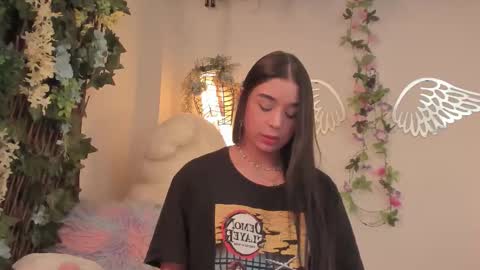 Snapshot of isa_nixon chatting on September 22, 2025, 10:56 pm Isabella online show from September 22, 2025, 10:56 pm