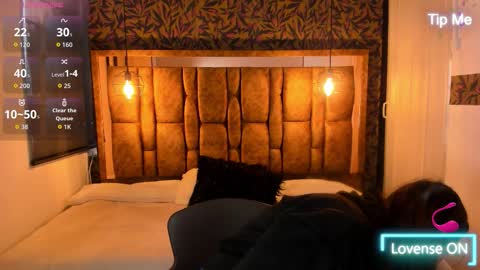  I S A  online show from October 22, 2025, 11:54 am