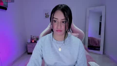 Snapshot of isaa_diamond chatting on July 13, 2026, 10:01 pm isaa_diamond online show from July 13, 2026, 10:01 pm