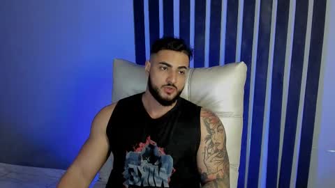 Isaac online show from November 23, 2025, 9:14 pm