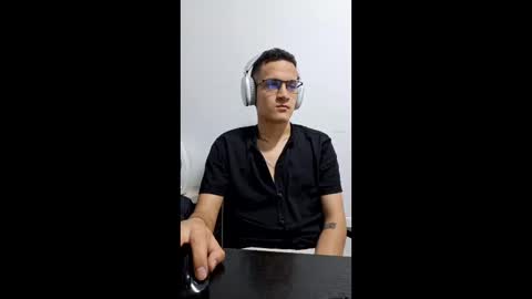 Isaac online show from March 7, 2026, 3:47 am