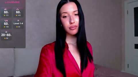 Bella online show from October 1, 2025, 12:33 pm