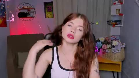 Snapshot of isabel_wave chatting on July 14, 2026, 7:08 pm isabel online show from July 14, 2026, 7:08 pm