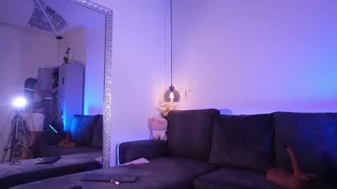 Isabela online show from May 14, 2026, 11:50 am