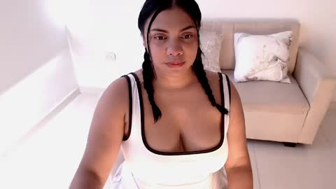 Snapshot of isabelateran chatting on April 29, 2026, 7:31 pm isabelateran online show from April 29, 2026, 7:31 pm