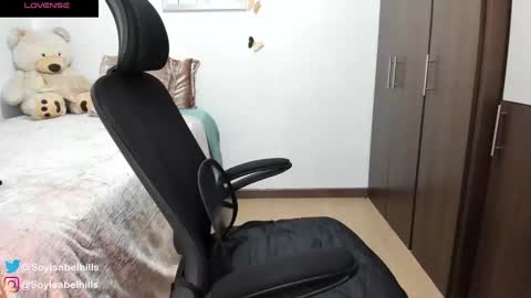 Snapshot of isabelhills chatting on January 25, 2025, 10:50 pm Isa online show from January 25, 2025, 10:50 pm