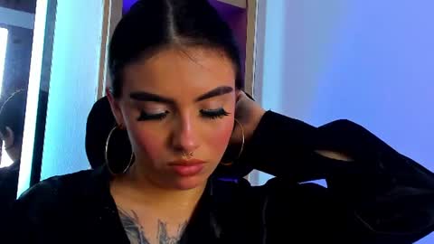 Snapshot of isabella_hv chatting on June 11, 2026, 12:32 am ISABELLA online show from June 11, 2026, 12:32 am
