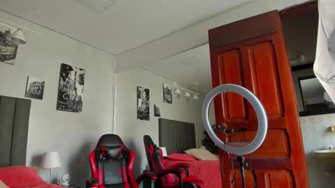 Isabella Nowa online show from January 31, 2026, 8:29 pm