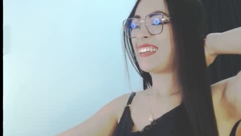 Snapshot of isabella_piercee chatting on June 24, 2026, 11:15 pm isabella_piercee online show from June 24, 2026, 11:15 pm