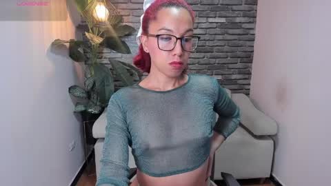 Camila online show from April 3, 2026, 12:03 pm