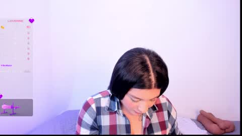 Snapshot of isabellaa_1 chatting on July 25, 2026, 3:37 am isabellaa_1 online show from July 25, 2026, 3:37 am