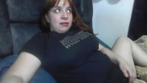 Snapshot of isabellaa_hills_ chatting on July 16, 2026, 2:17 am isabellaa_hills_ online show from July 16, 2026, 2:17 am