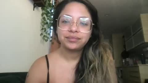 Snapshot of isabellaelizabeth chatting on July 11, 2026, 5:59 pm isabellaelizabeth online show from July 11, 2026, 5:59 pm