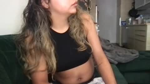 Snapshot of isabellaelizabeth chatting on July 16, 2026, 9:32 pm isabellaelizabeth online show from July 16, 2026, 9:32 pm