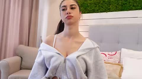 IsabellaMyst online show from February 23, 2026, 9:06 am