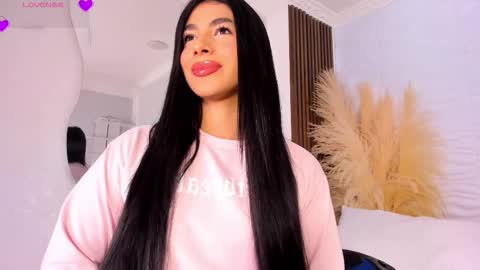 Isa online show from February 1, 2026, 10:30 pm