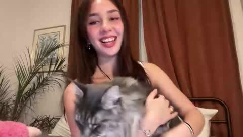 Isabelle online show from January 8, 2026, 3:42 am