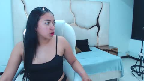 Snapshot of isabellrodriguez18 chatting on February 4, 2025, 8:13 am isabellrodriguez18 online show from February 4, 2025, 8:13 am
