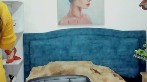 Snapshot of isadoravex chatting on June 28, 2026, 12:00 pm Isabel online show from June 28, 2026, 12:00 pm