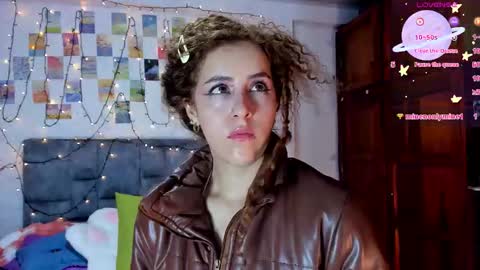 Isabela  online show from February 15, 2026, 7:51 am