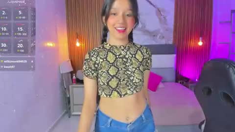 Snapshot of isapink1 chatting on June 19, 2026, 6:45 pm ISABELLA online show from June 19, 2026, 6:45 pm