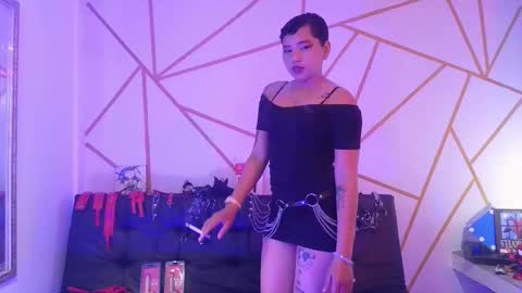 isabela online show from October 17, 2025, 9:50 pm