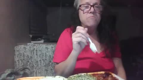 Iseestarz420 online show from December 6, 2024, 11:14 pm