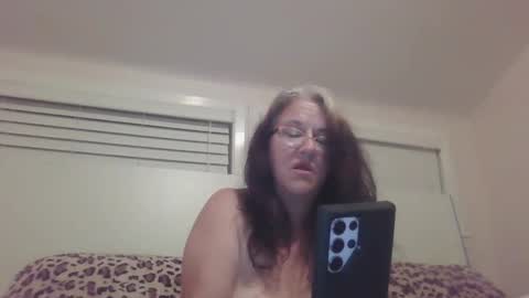 Iseestarz420 online show from December 25, 2024, 7:24 am