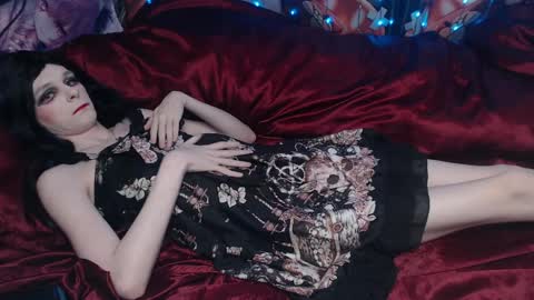 Sele online show from April 8, 2026, 10:32 pm