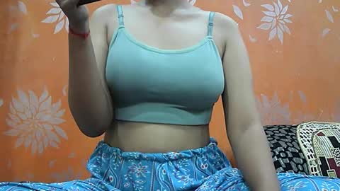 Snapshot of ishika_singh_ chatting on September 10, 2025, 2:00 am ishika_singh_ online show from September 10, 2025, 2:00 am
