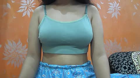 Snapshot of ishika_singh_ chatting on October 8, 2025, 2:20 am ishika_singh_ online show from October 8, 2025, 2:20 am