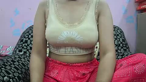 Snapshot of ishika_singh_ chatting on June 16, 2026, 1:52 am ishika_singh_ online show from June 16, 2026, 1:52 am