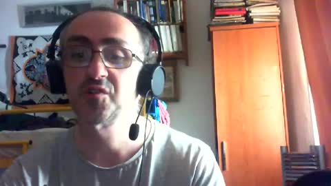 Snapshot of isidorog49xx chatting on August 8, 2026, 12:18 pm Isidoro online show from August 8, 2026, 12:18 pm