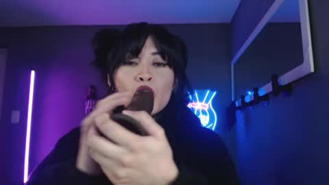 Snapshot of isis_diosa chatting on January 14, 2025, 11:20 am Ana Maria online show from January 14, 2025, 11:20 am