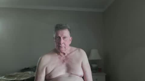 Snapshot of island625103 chatting on May 31, 2026, 9:49 pm island625103 online show from May 31, 2026, 9:49 pm