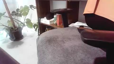 islandforfun online show from November 20, 2025, 7:02 pm