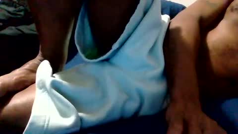 islandmaker online show from October 17, 2025, 8:50 am