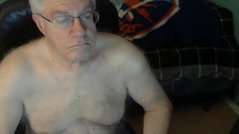 islesman22 online show from February 18, 2025, 10:16 am