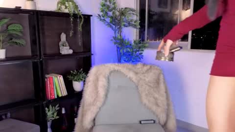 Julyane online show from February 14, 2026, 1:57 am