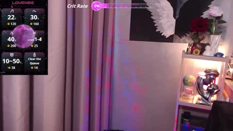 Rebecca online show from November 19, 2025, 6:02 am