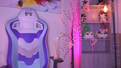 ISSA  online show from March 11, 2025, 1:16 am