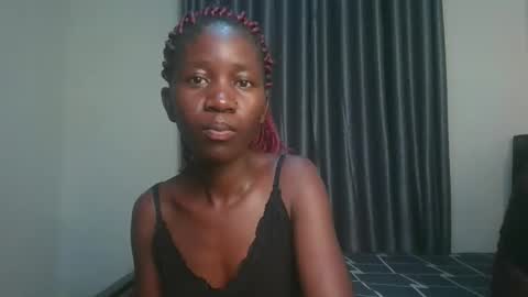 Snapshot of issa_sky1 chatting on January 5, 2026, 7:06 pm Sky online show from January 5, 2026, 7:06 pm