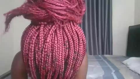 Snapshot of issa_sky1 chatting on January 6, 2026, 8:34 pm Sky online show from January 6, 2026, 8:34 pm