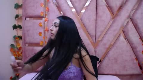 issabela_mackey_ online show from November 6, 2025, 4:35 am