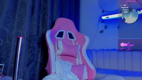 Issac online show from December 6, 2024, 7:10 am