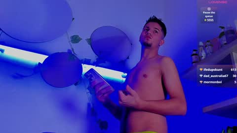 Issac online show from December 7, 2024, 1:40 pm