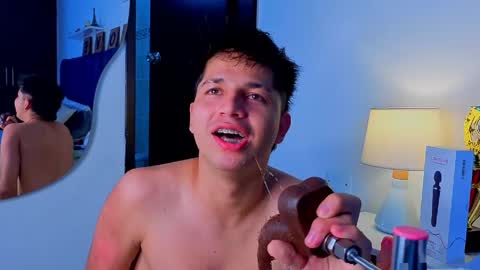 Issac online show from April 18, 2026, 4:27 am